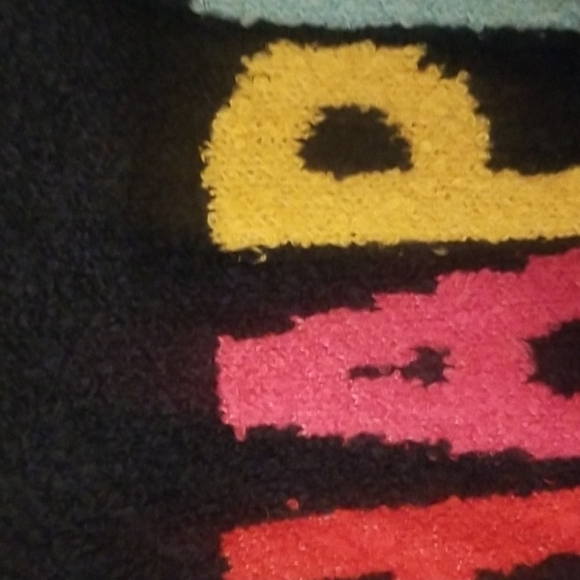 2 Gap kids sweaters - Picture 3 of 11